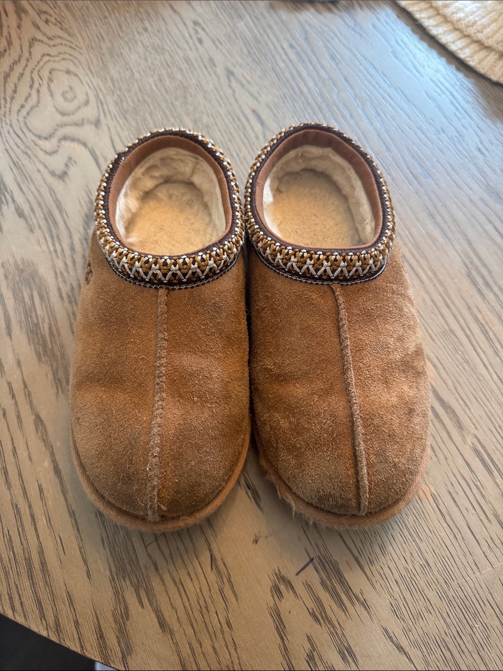 UGG Kids Chestnut Suede Slip-On Slippers